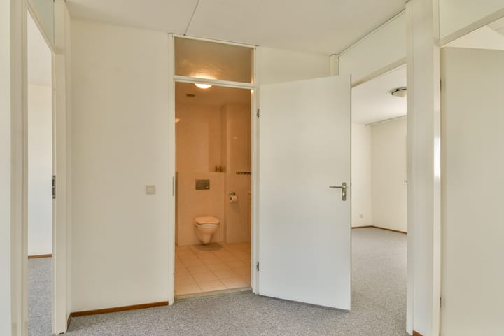 Foto 22 van Willem Hioolenstraat 20