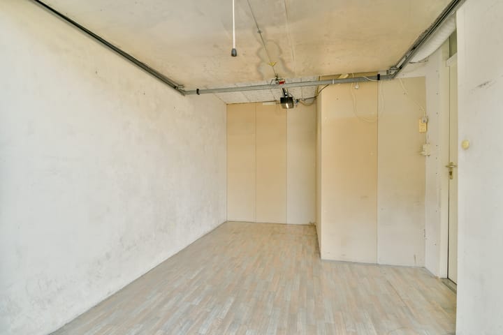 Foto 29 van Willem Hioolenstraat 20