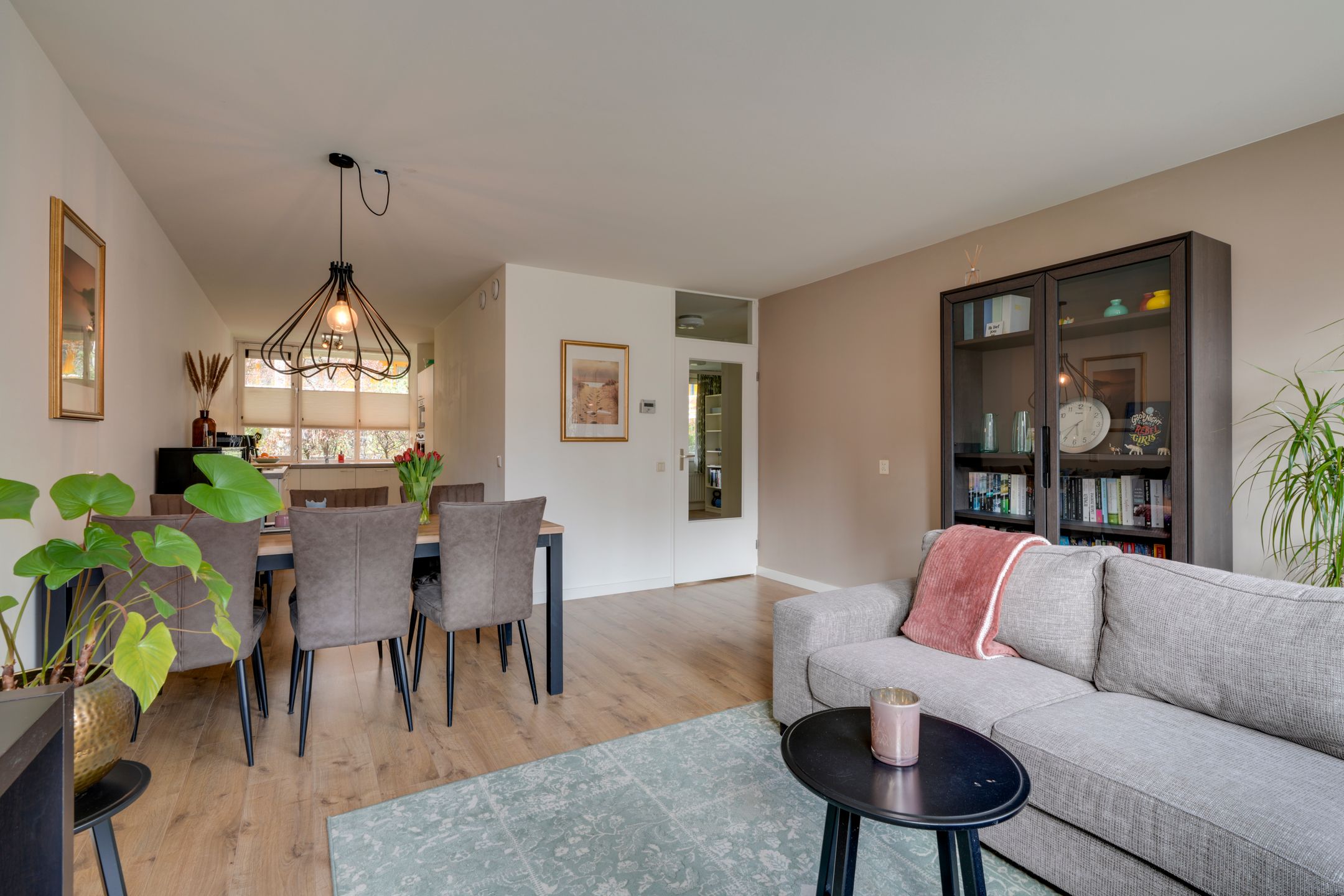 Foto 12 van Arthur van Schendelstraat 651