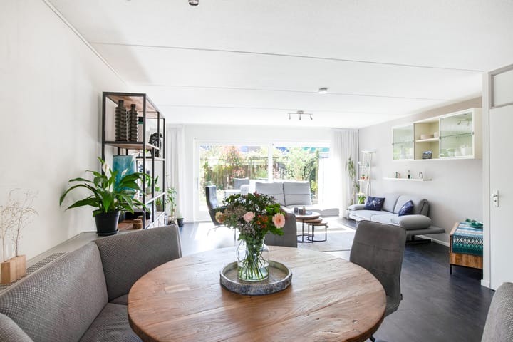 Foto 23 van Jaap Edenlaan 34