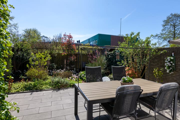 Foto 51 van Jaap Edenlaan 34