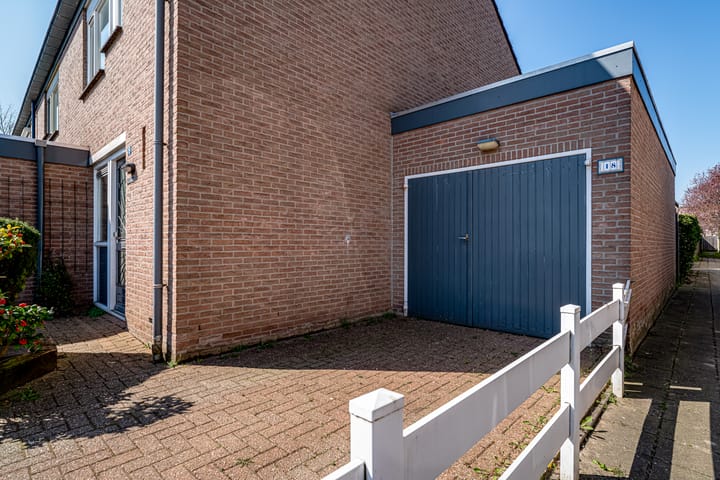 Foto 6 van Alessandria 18