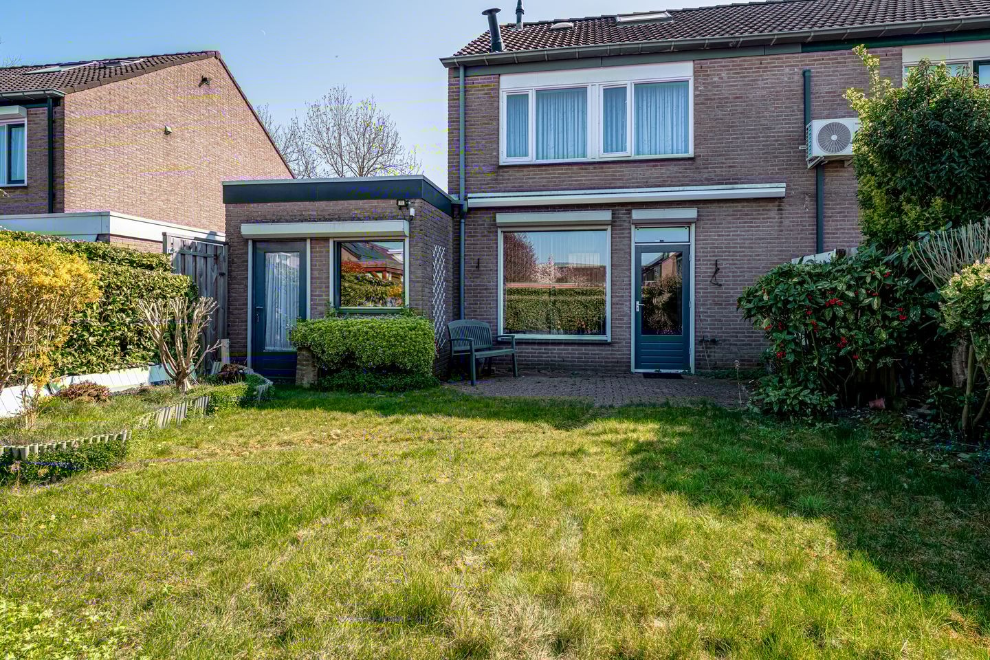 Foto 20 van Alessandria 18