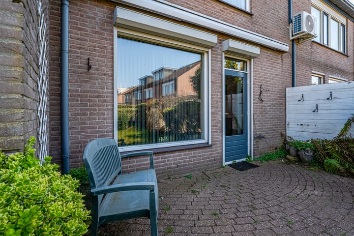 Foto 21 van Alessandria 18