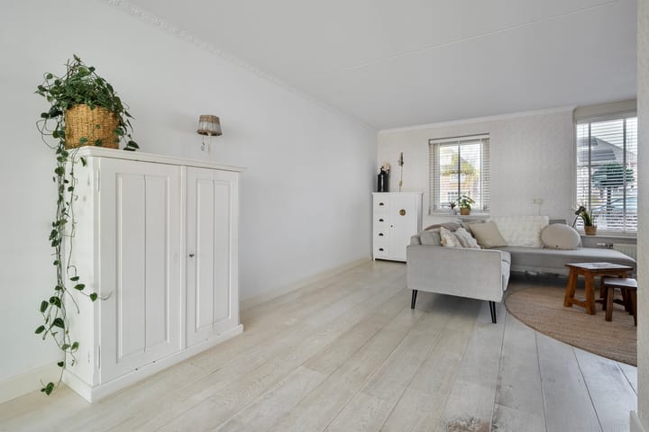 Foto 10 van Van Rechterenallee 14