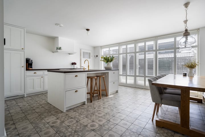 Foto 18 van Van Rechterenallee 14