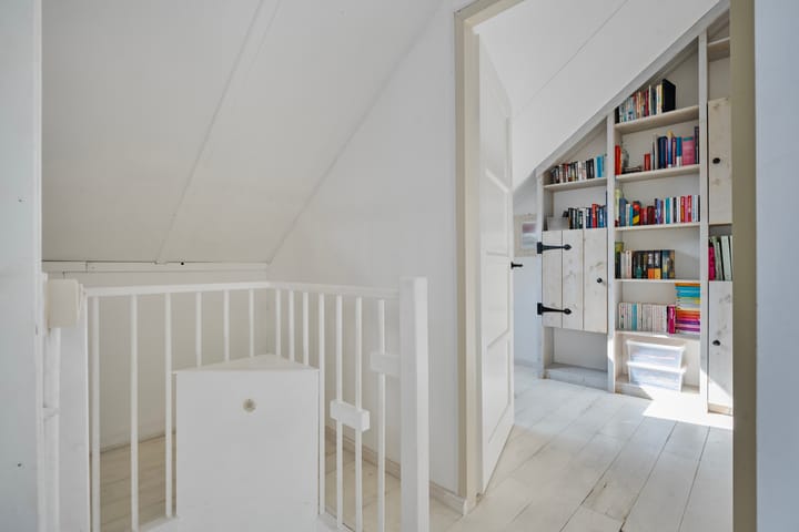 Foto 36 van Van Rechterenallee 14