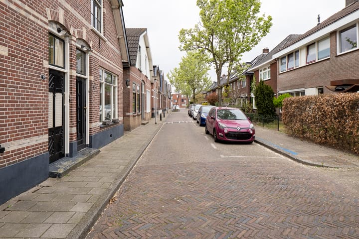 Photo 37 of Tollensstraat 21