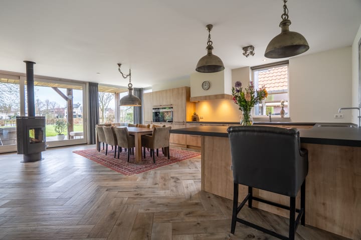 Foto 11 van Meester Molendijkweg 5