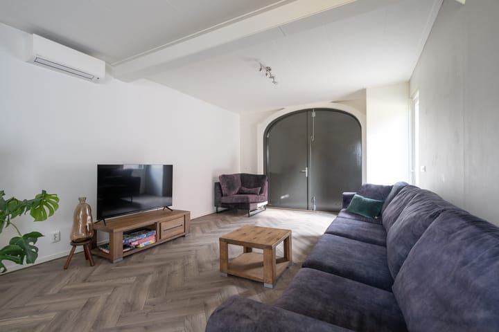 Foto 60 van Meester Molendijkweg 5