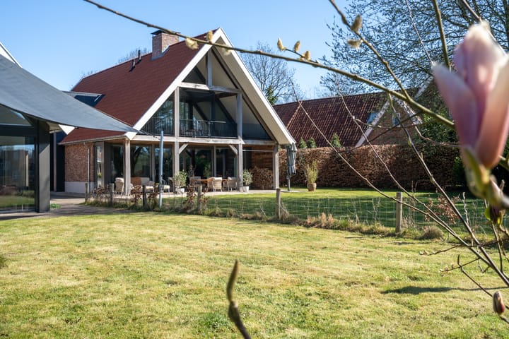 Foto 78 van Meester Molendijkweg 5