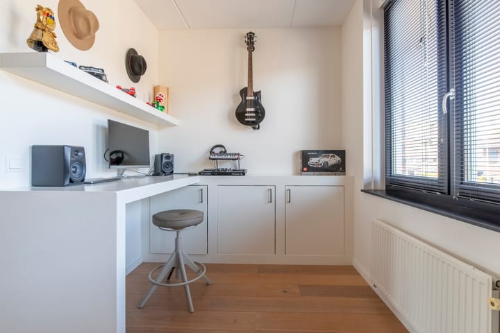 Foto 21 van MacBridestraat 20