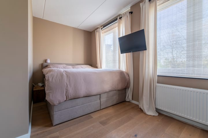 Photo 22 of MacBridestraat 20