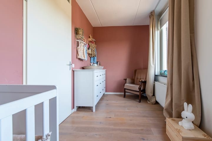 Foto 25 van MacBridestraat 20