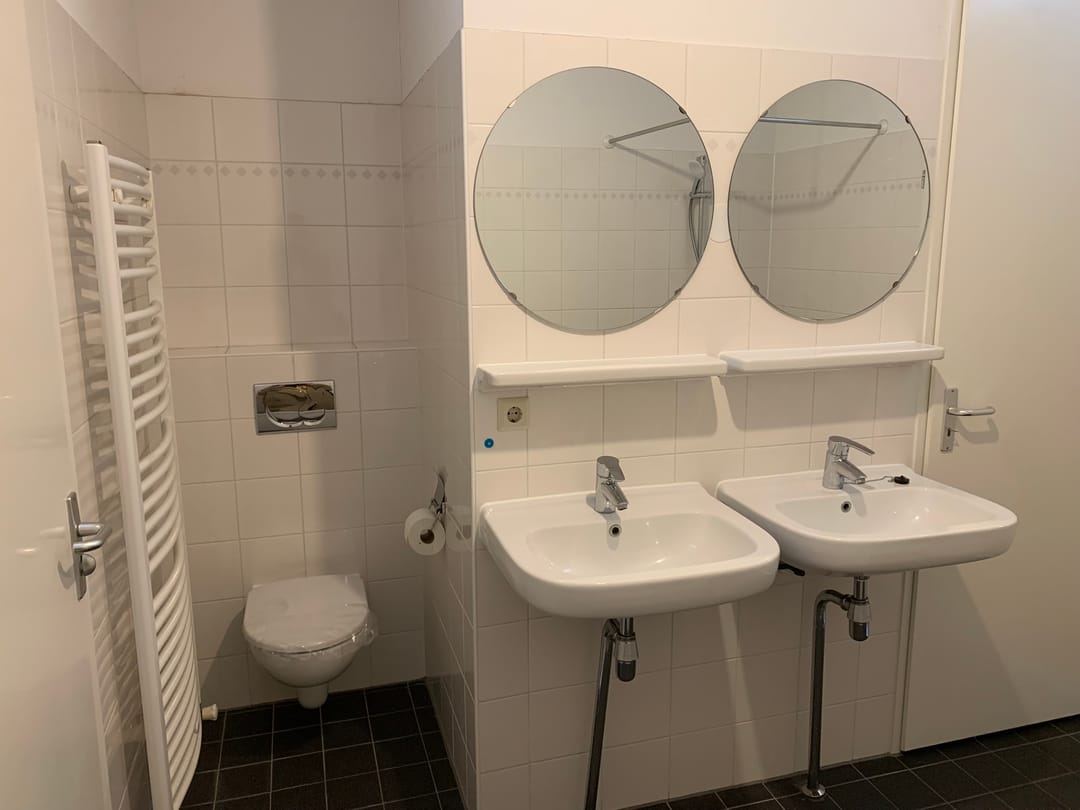 Foto 28 van Madurastraat 128