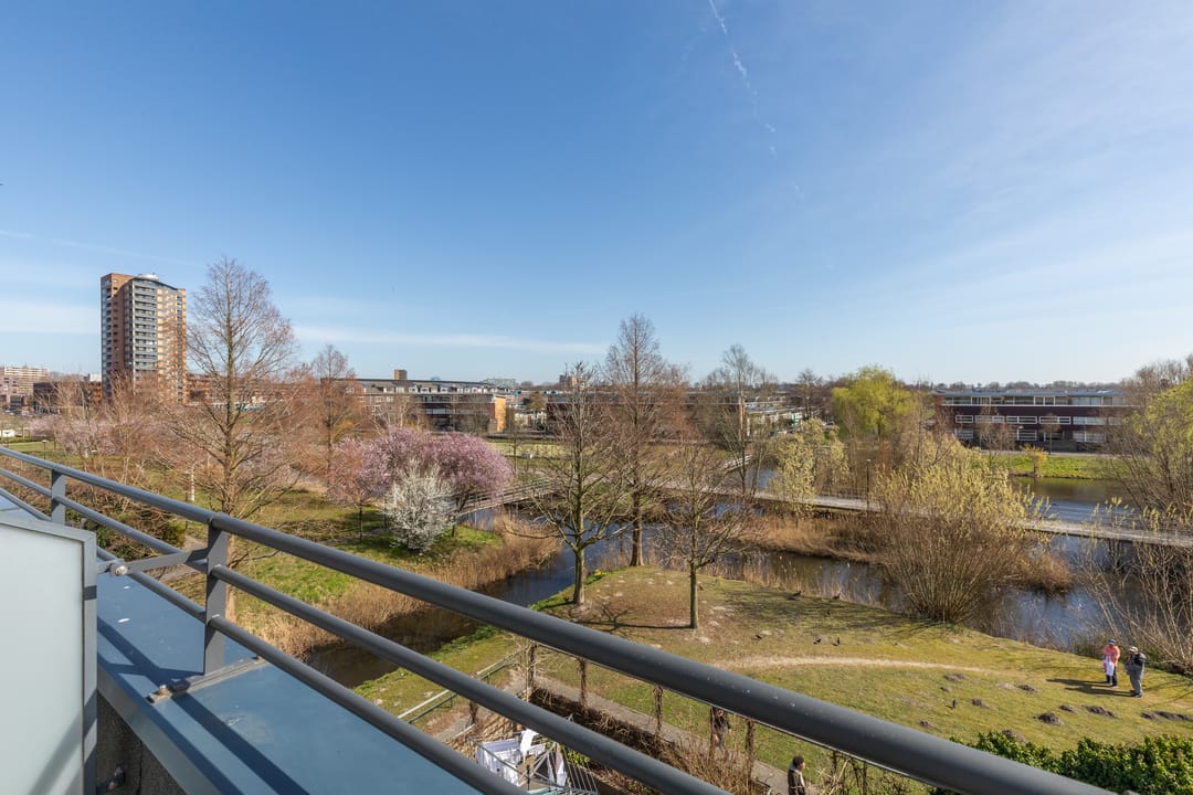 Foto 38 van Balatonmeerlaan 29