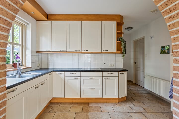 Foto 10 van Brederode 50