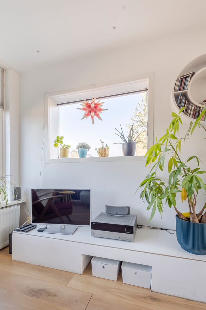 Foto 13 van Julianastraat 46