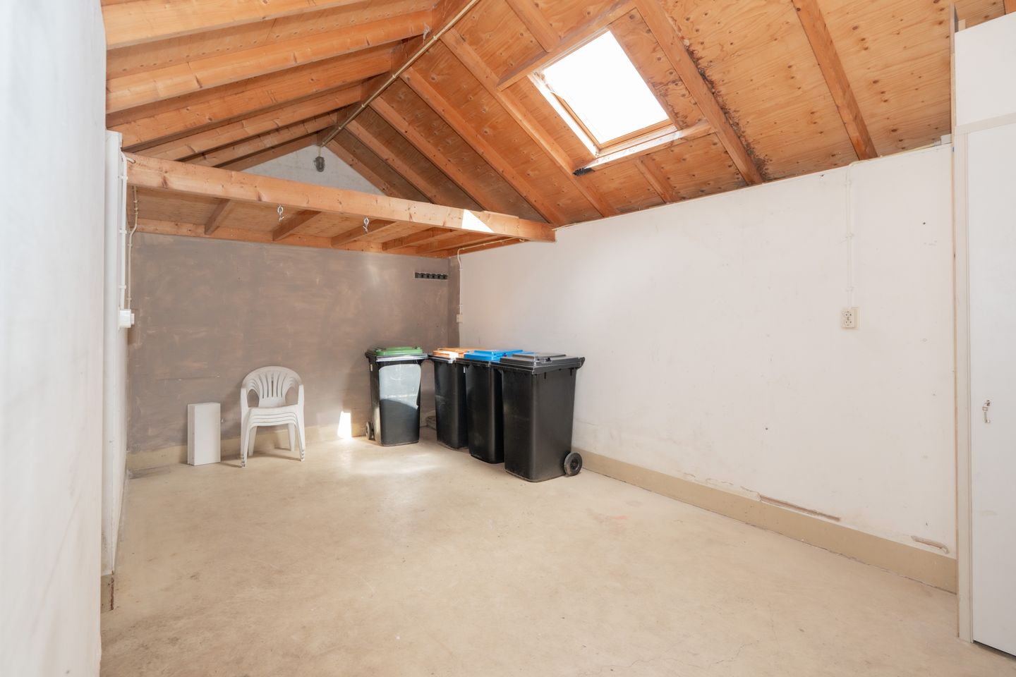 Foto 10 van Eierstreekweg 35-B