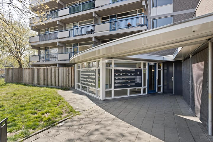 Foto 4 van Kastelenplein 139