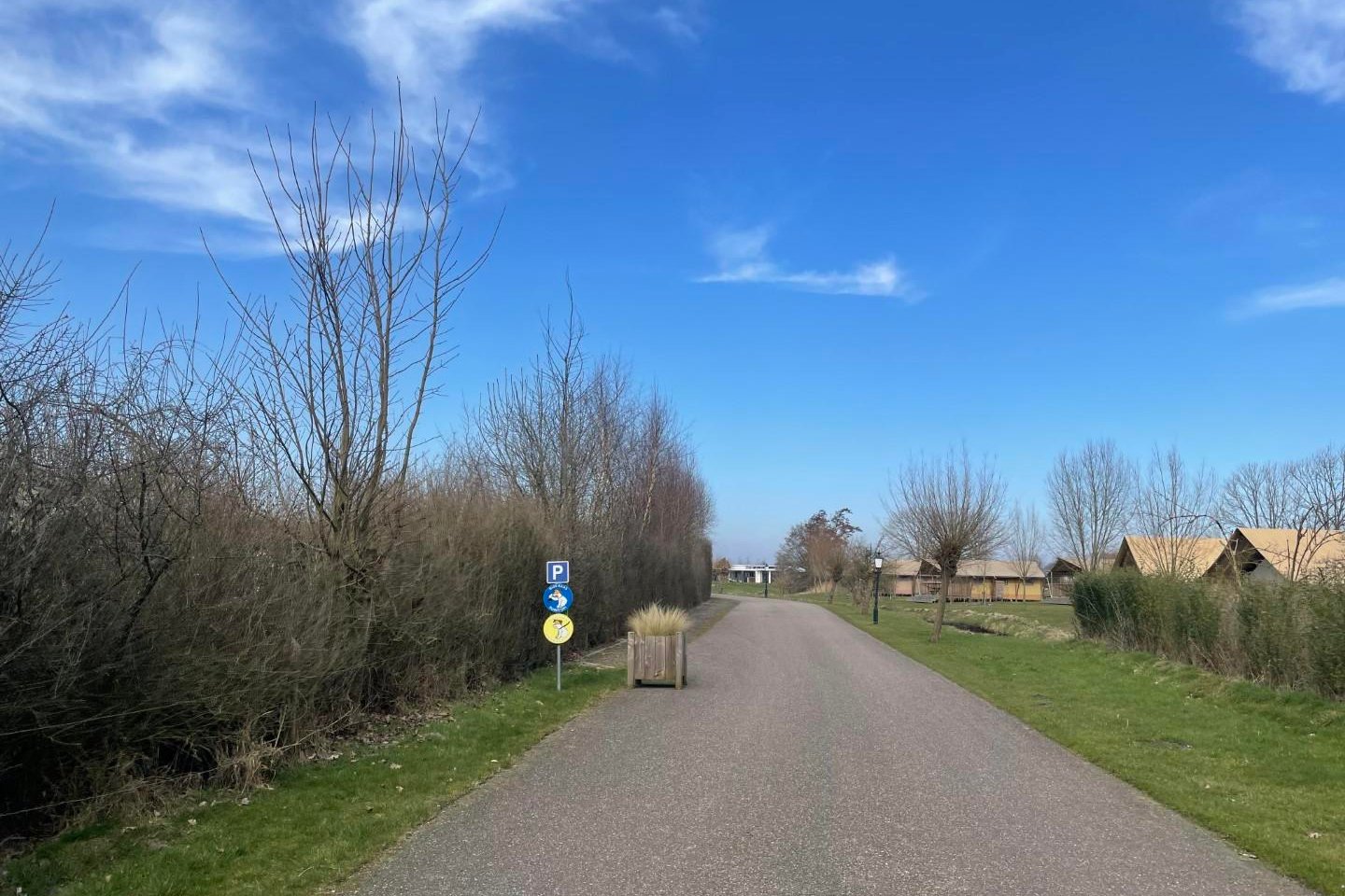 View photo 4 of Randmeerweg 14-0001