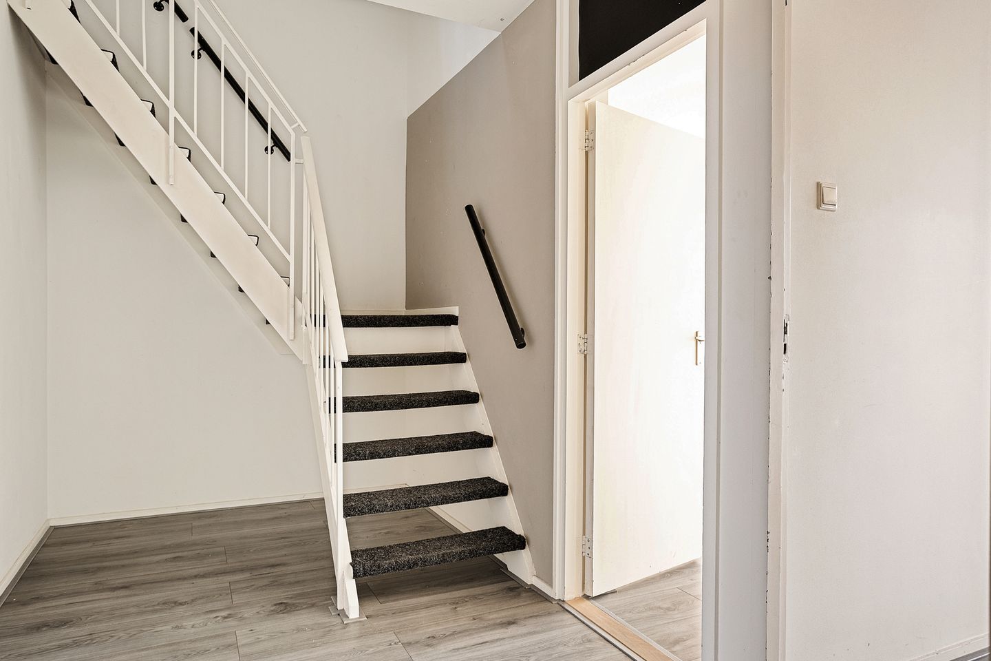 Photo 20 of Statenweg 95