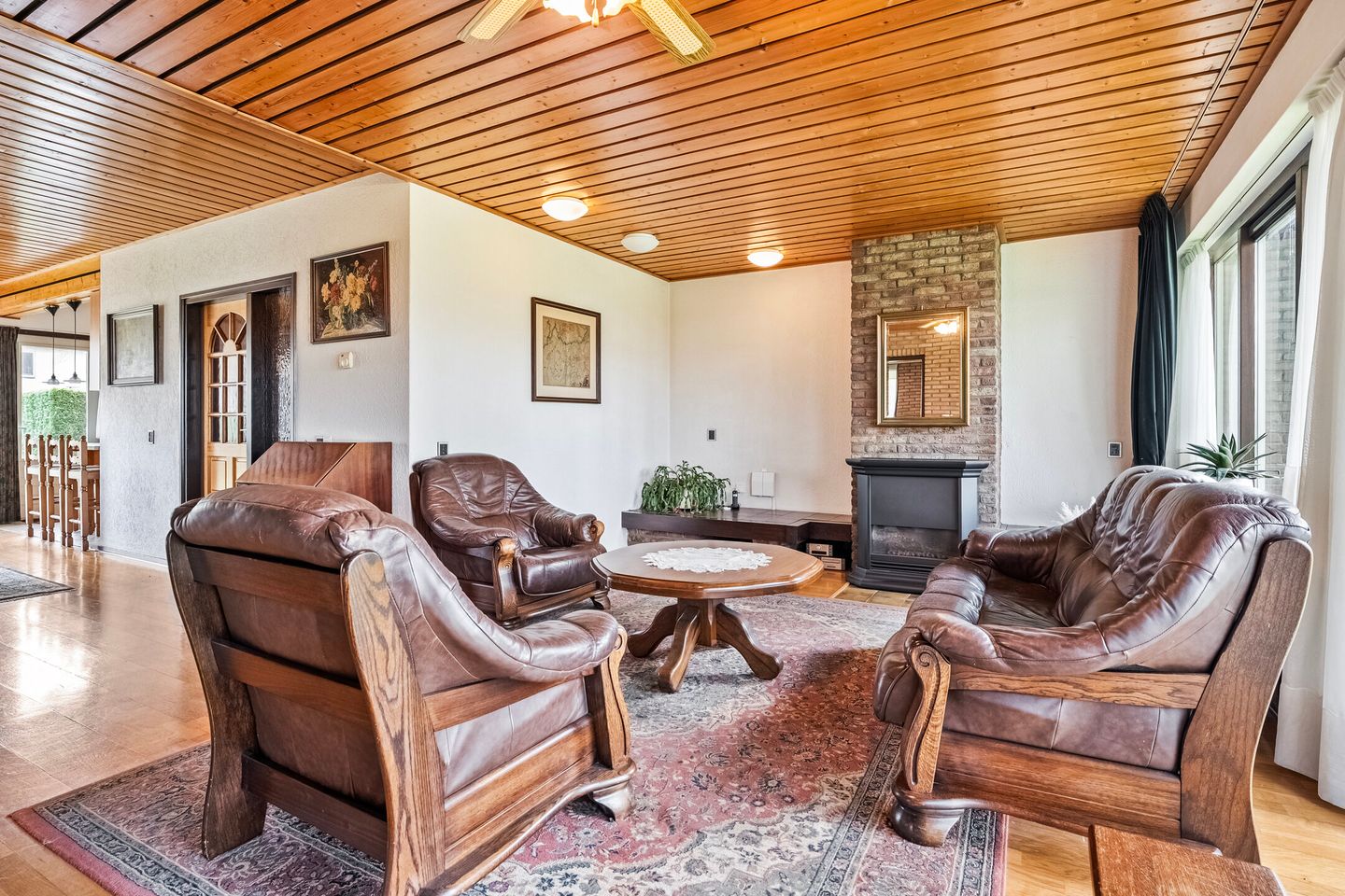 Foto 20 van de Hoven 17