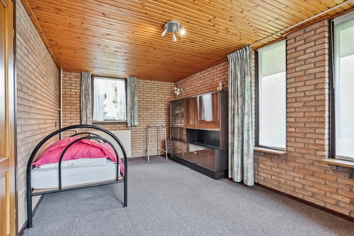 Foto 24 van de Hoven 17