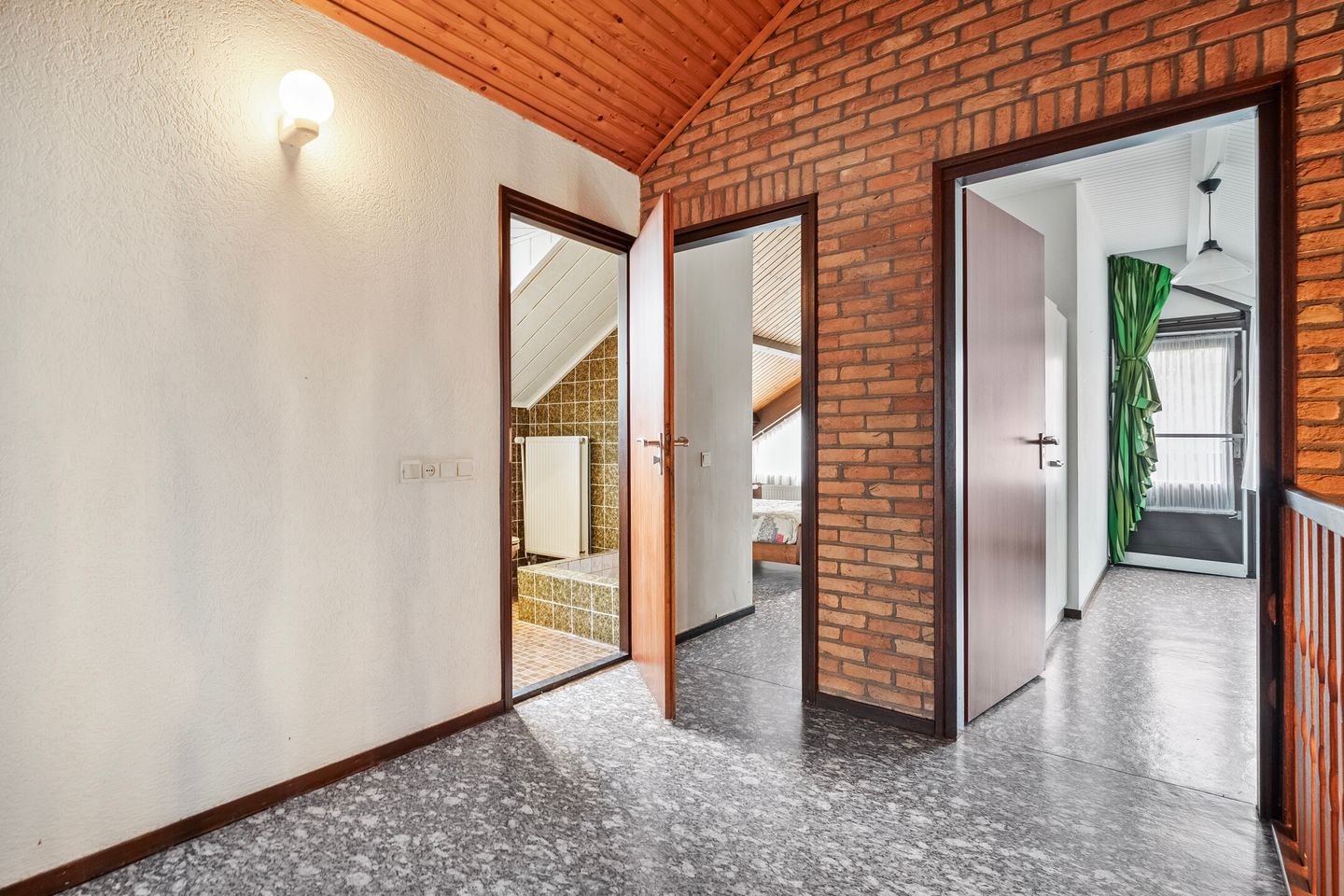 Foto 35 van de Hoven 17