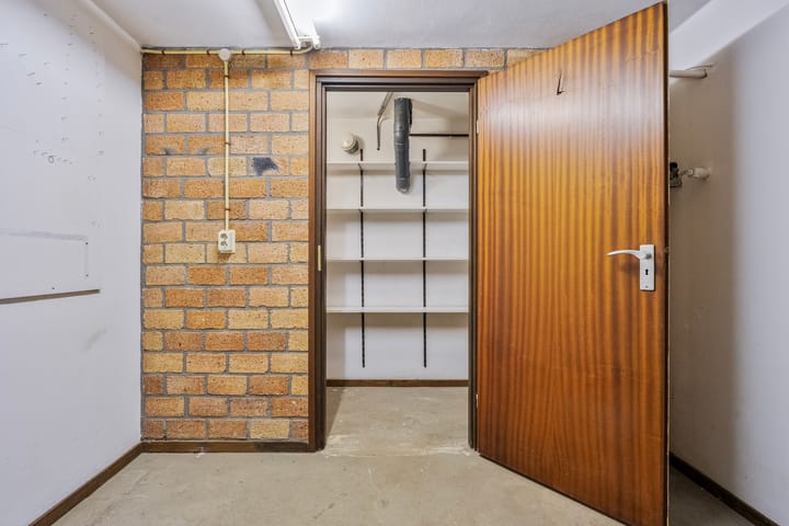 Foto 57 van de Hoven 17