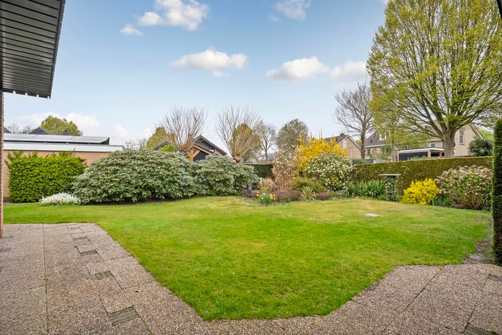 Foto 58 van de Hoven 17