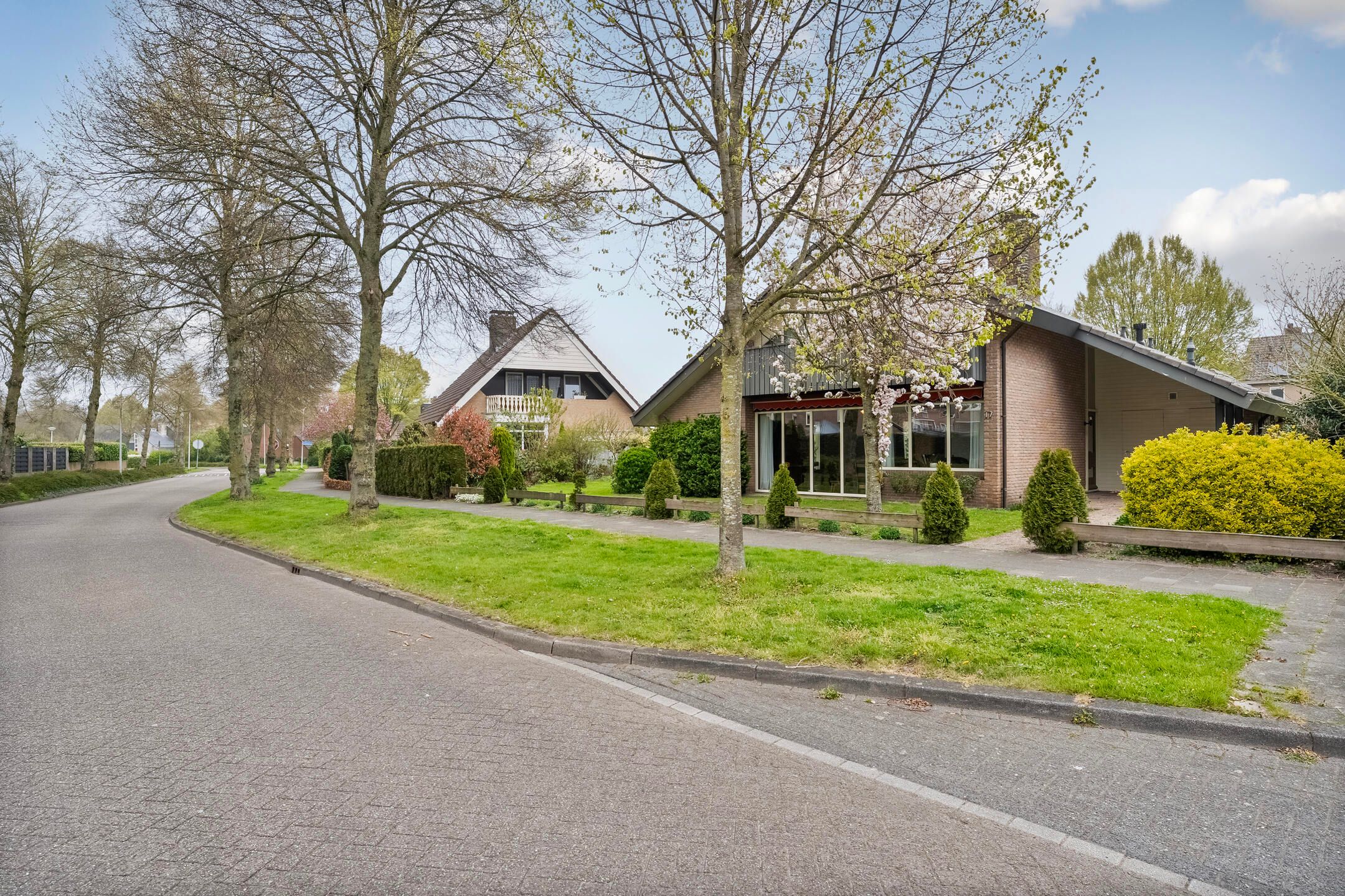 Foto 78 van de Hoven 17