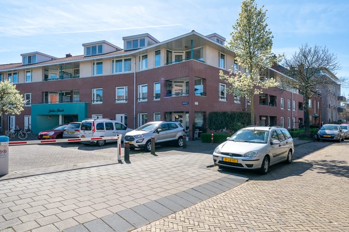 Foto 4 van Emmastraat 58
