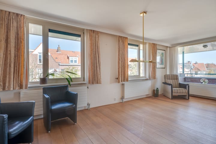 Foto 10 van Emmastraat 58