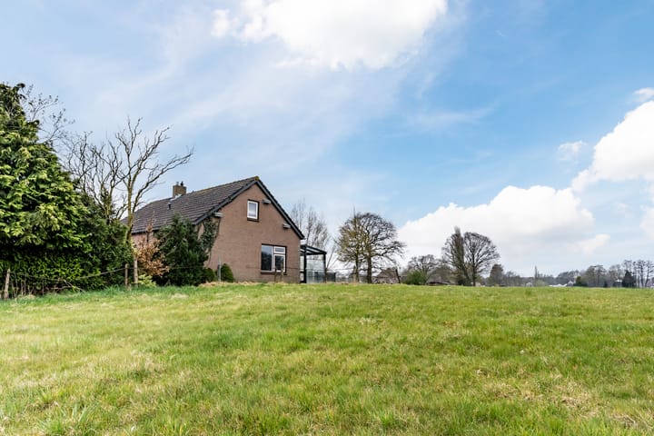 Foto 35 van Hogestraat 12