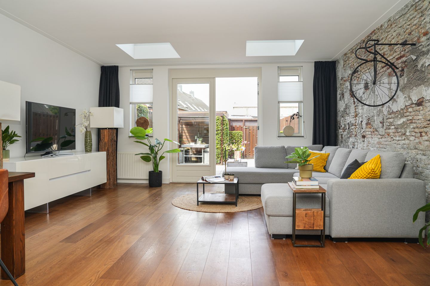 Foto 1 van Kloostermuur 47