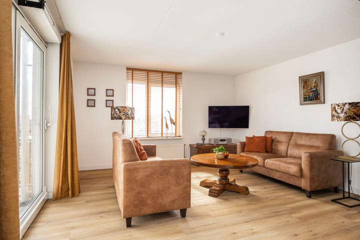 Foto 11 van Mitchamplein 27