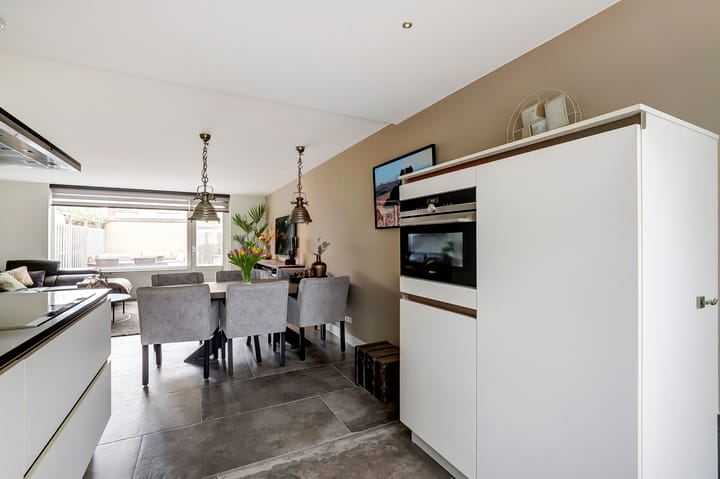 Foto 7 van Verschoorestraat 6