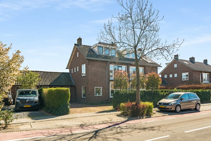 Foto 45 van Meerstraat 18