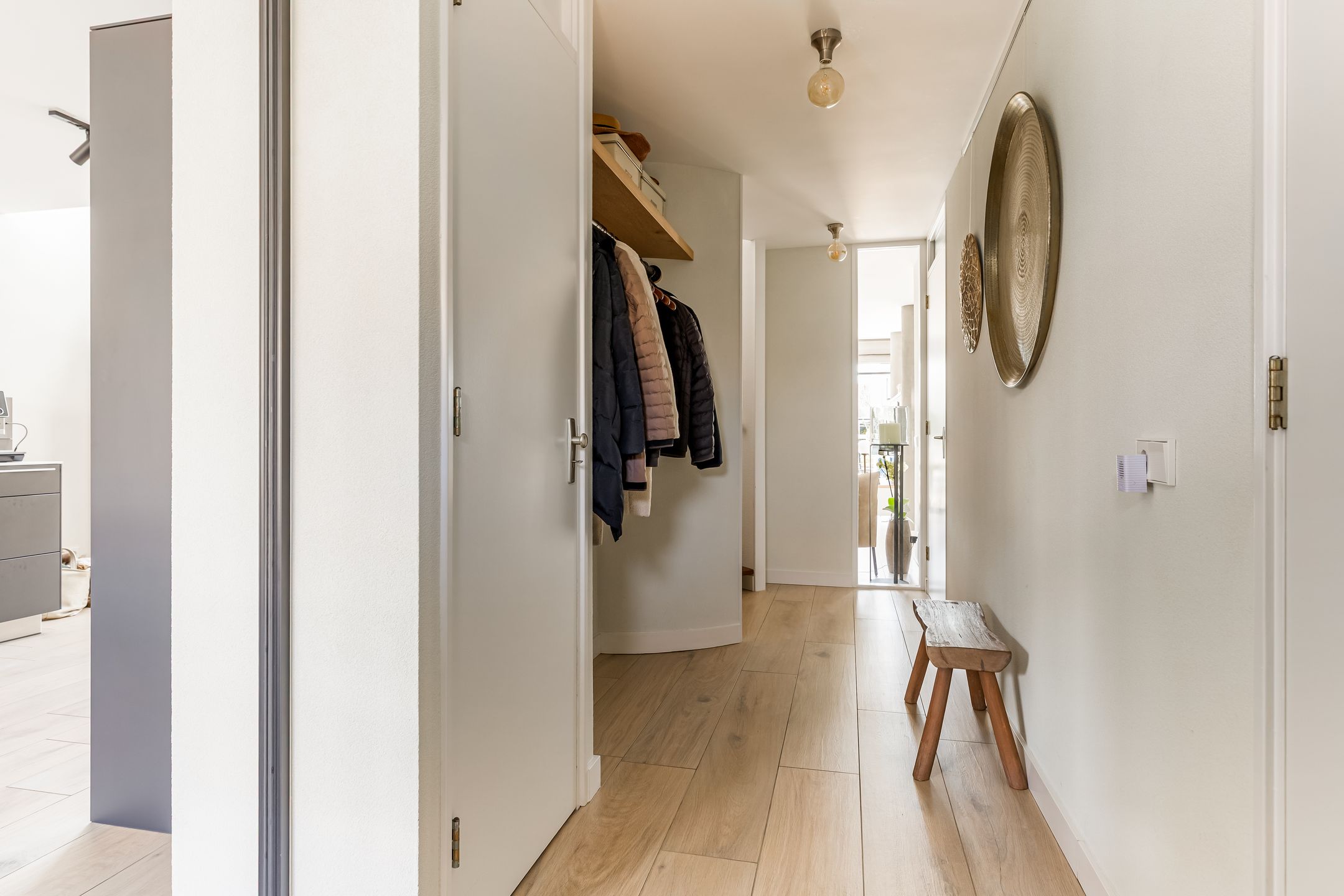 Foto 9 van Overstag 11