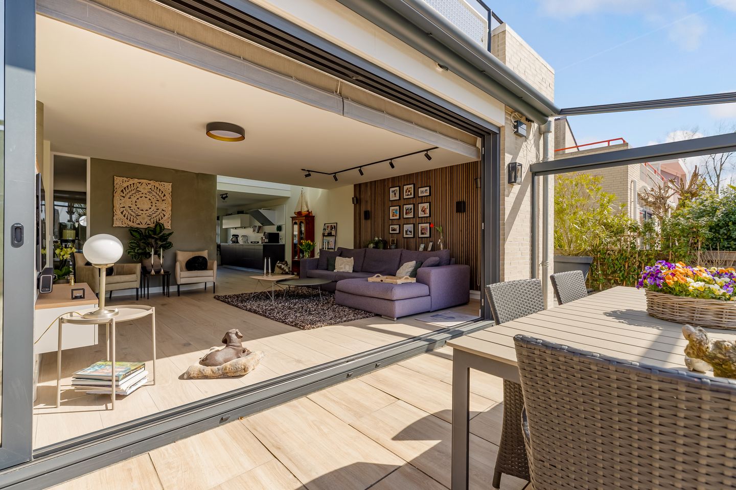 Foto 25 van Overstag 11