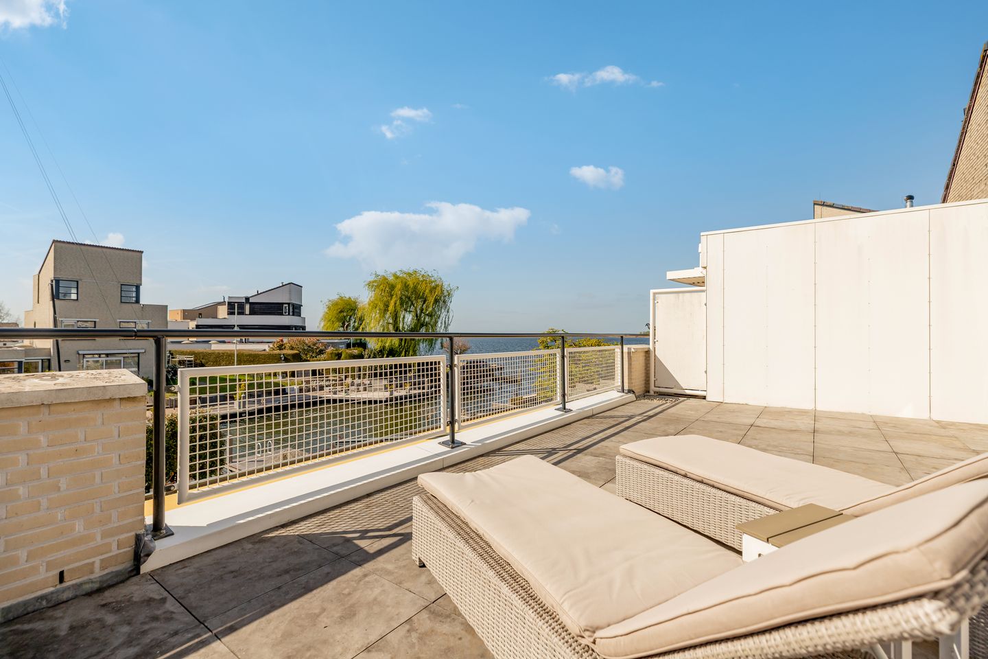 Foto 34 van Overstag 11