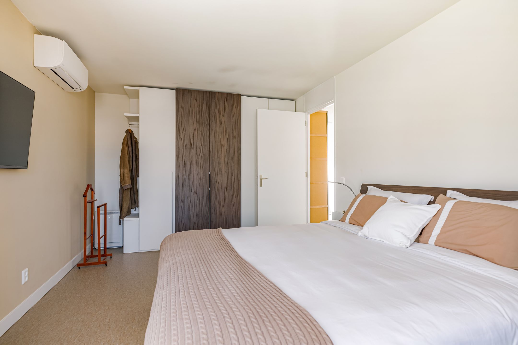 Foto 45 van Overstag 11