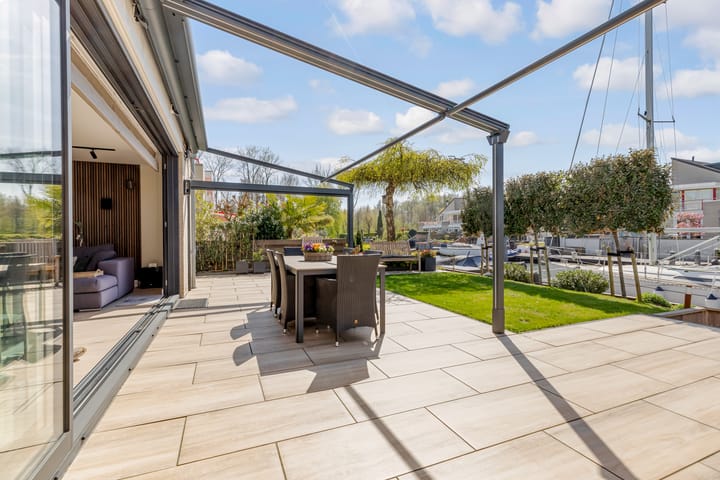 Foto 49 van Overstag 11