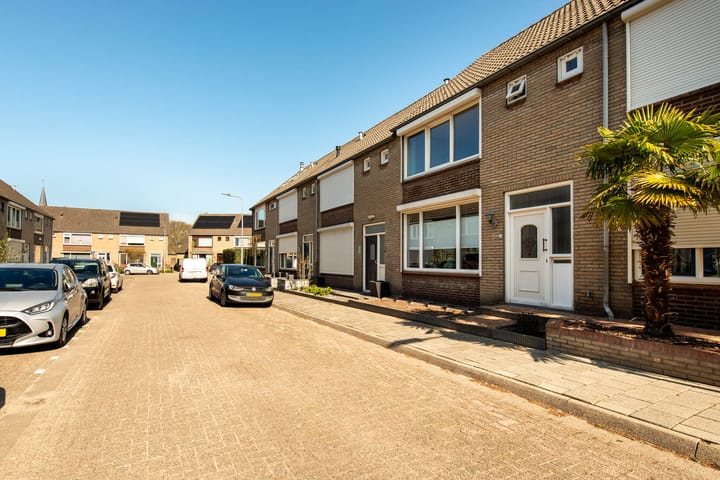 Foto 34 van Mgr Frenckenstraat 7