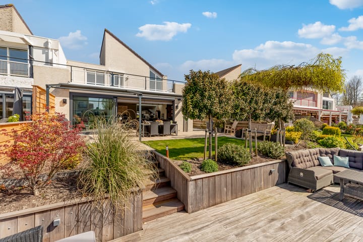 Foto 54 van Overstag 11