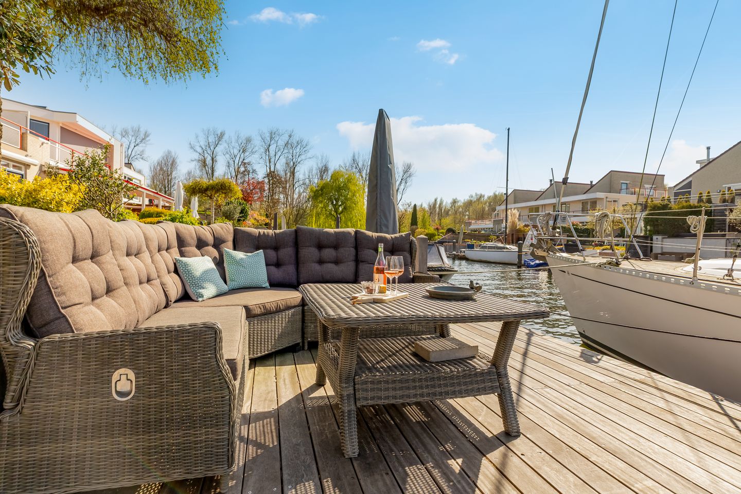 Foto 59 van Overstag 11