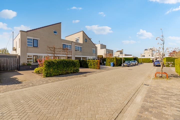 Foto 63 van Overstag 11