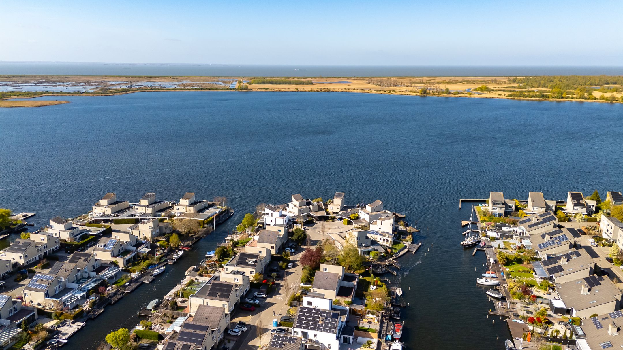 Foto 69 van Overstag 11