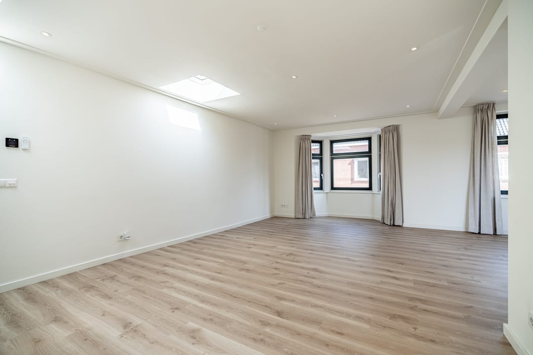 Photo 7 of Dorpsstraat 87-A